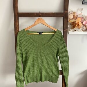 100% Cashmere Olive Sweater
